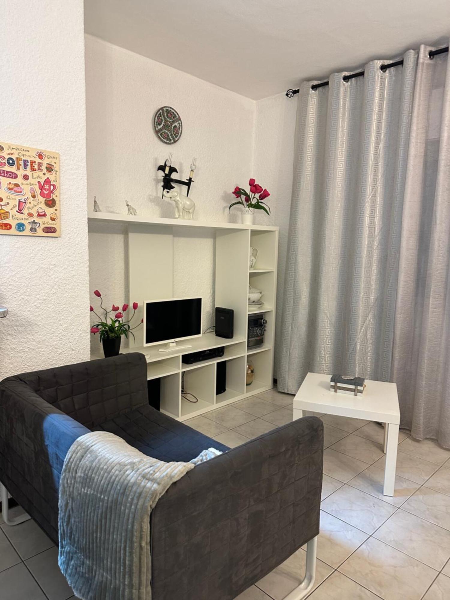 Quarteira Home Beach Ferias Tranquilas A 1Km Da Praia Totalmente Renovado Exterior foto